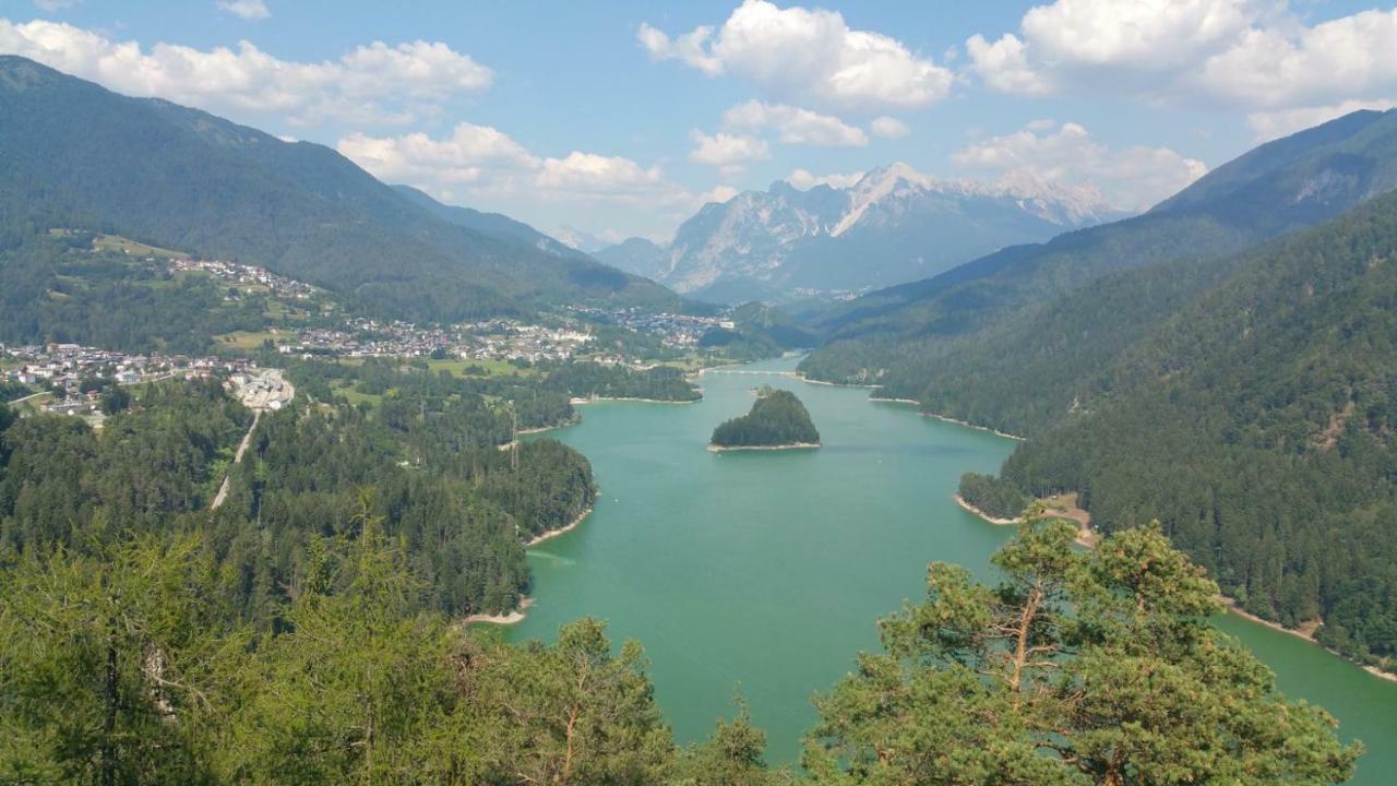 Locanda Ai Dogi П'єве-ді-Кадоре Екстер'єр фото